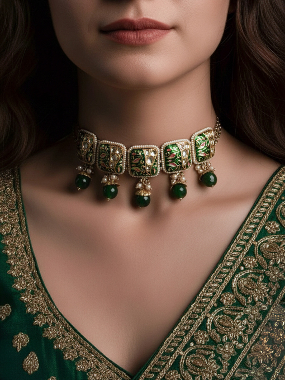 EVERSTYLISH Sanjoya Necklace with Green & Golden Accents, Adorned With Kundan & Pearls