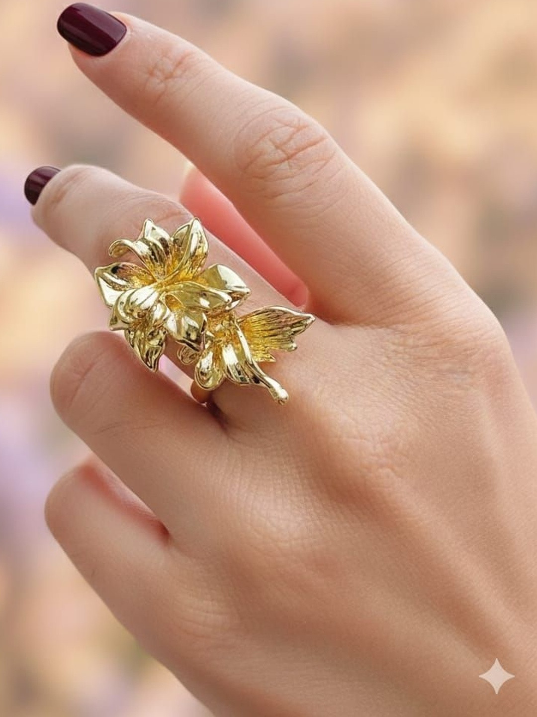Orriya Women Flower Adjustable Finger Ring