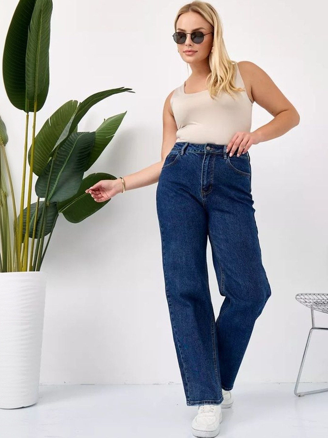 Aadvi Fashion Women Smart Regular Fit High-Rise Stretchable Jeans