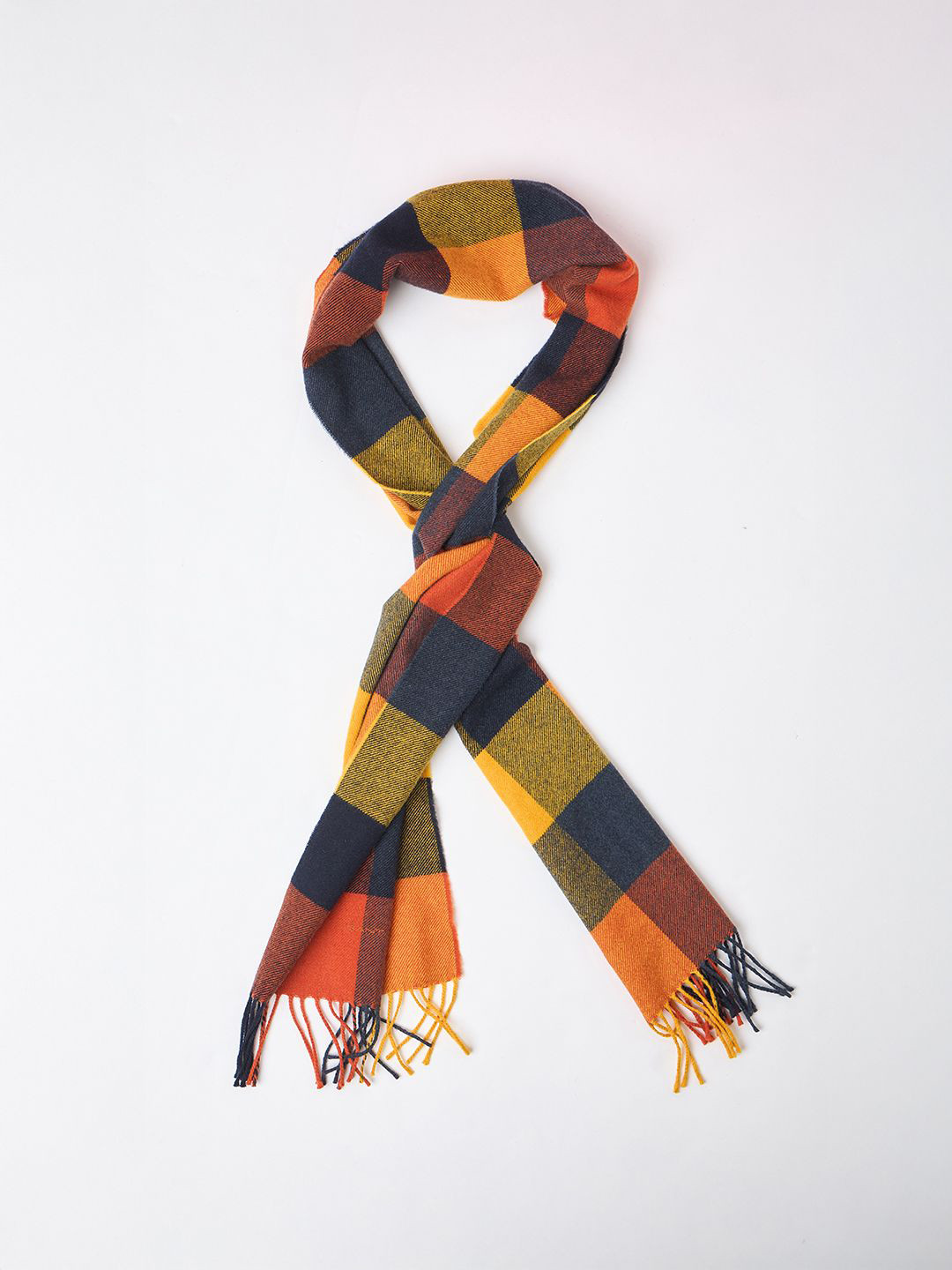GANT Men Checked Scarf With Tasselled Border