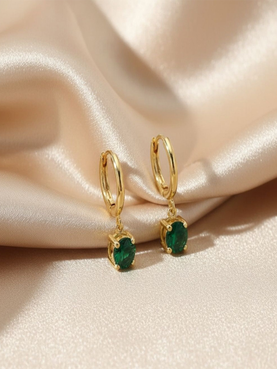 RACHIVA Circular Drop Earrings