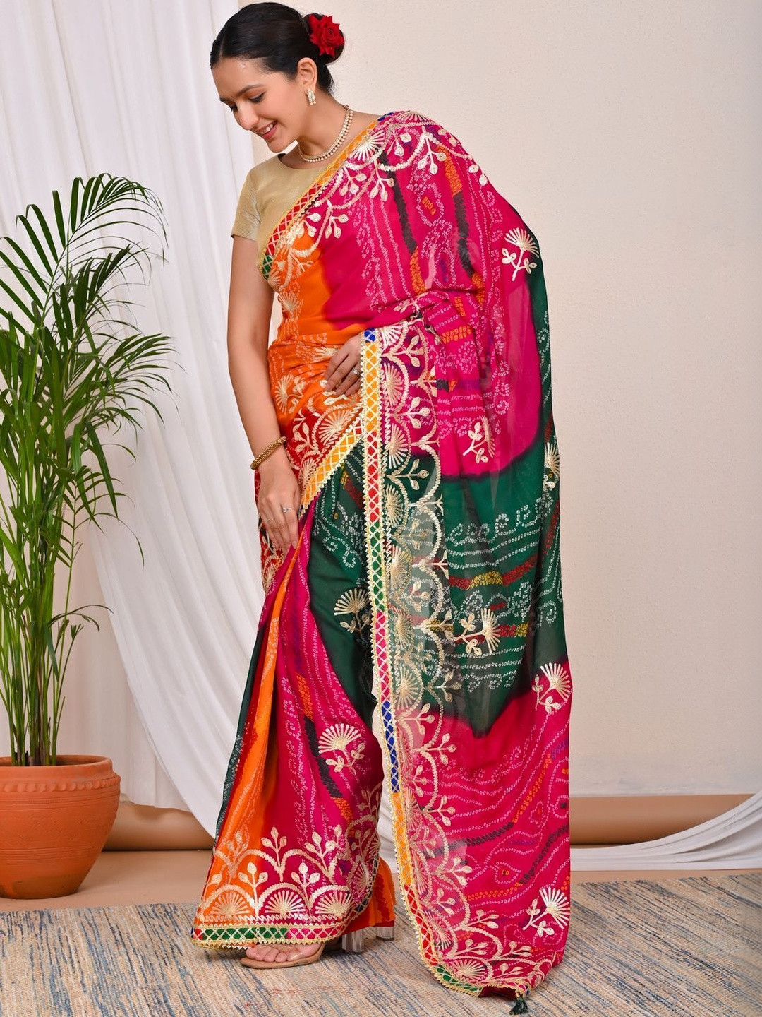 RAJASTHANISHILP Woven Design Embroidered Poly Georgette Handloom Bandhani Saree