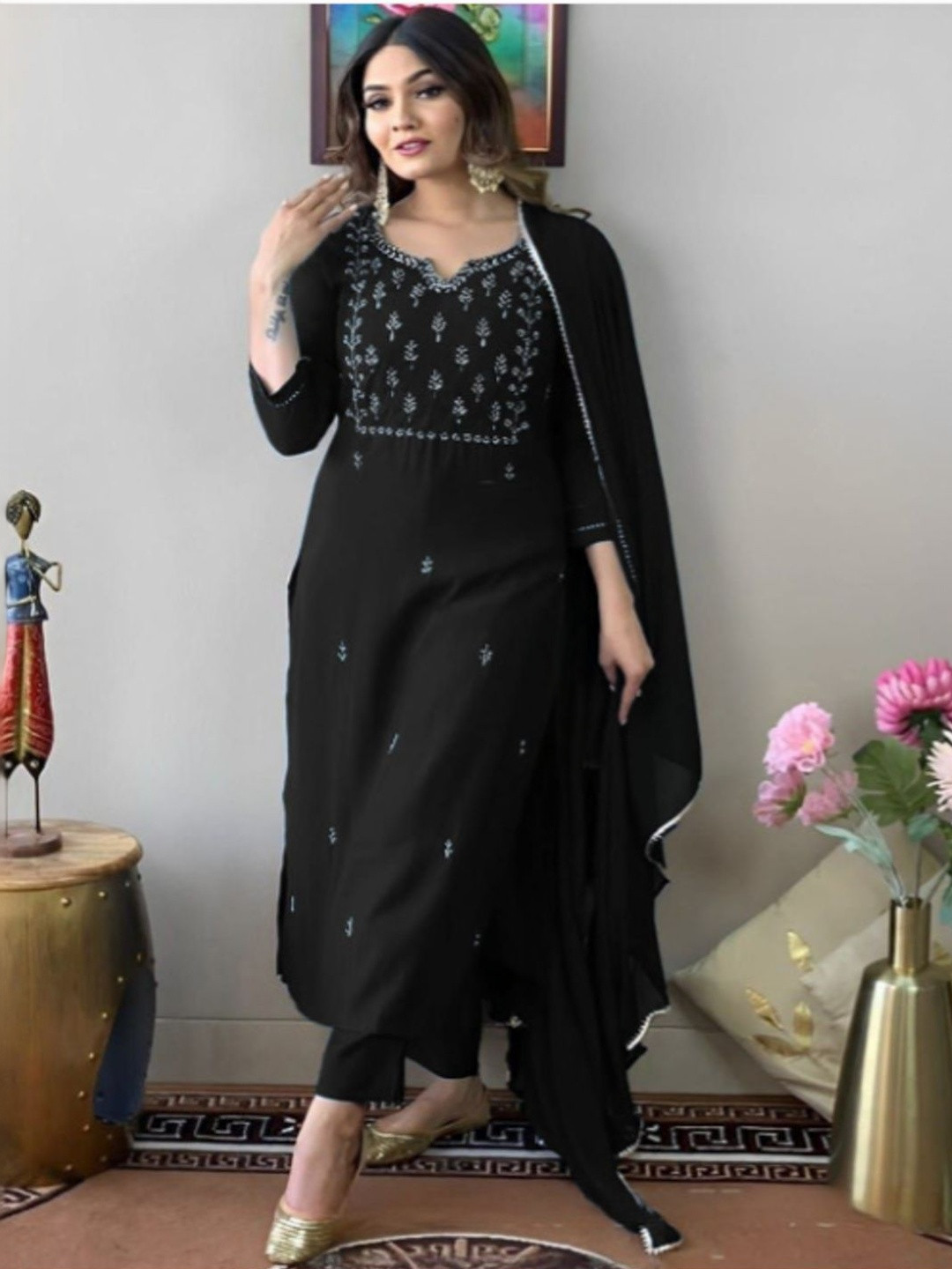 Neminath Women Ethnic Motifs Embroidered Regular Thread Work Kurta with Trousers & With Dupatta