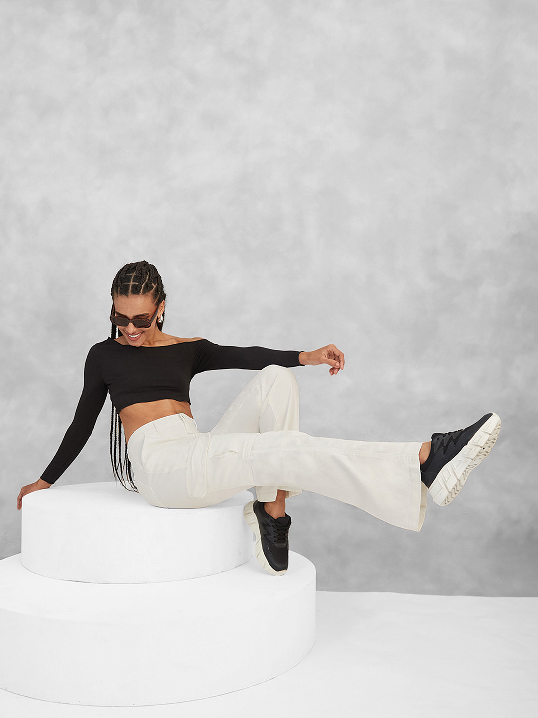 Mast & Harbour Women's White Wide Leg High Rise Clean Look Regular Stretchable Denim Jeans