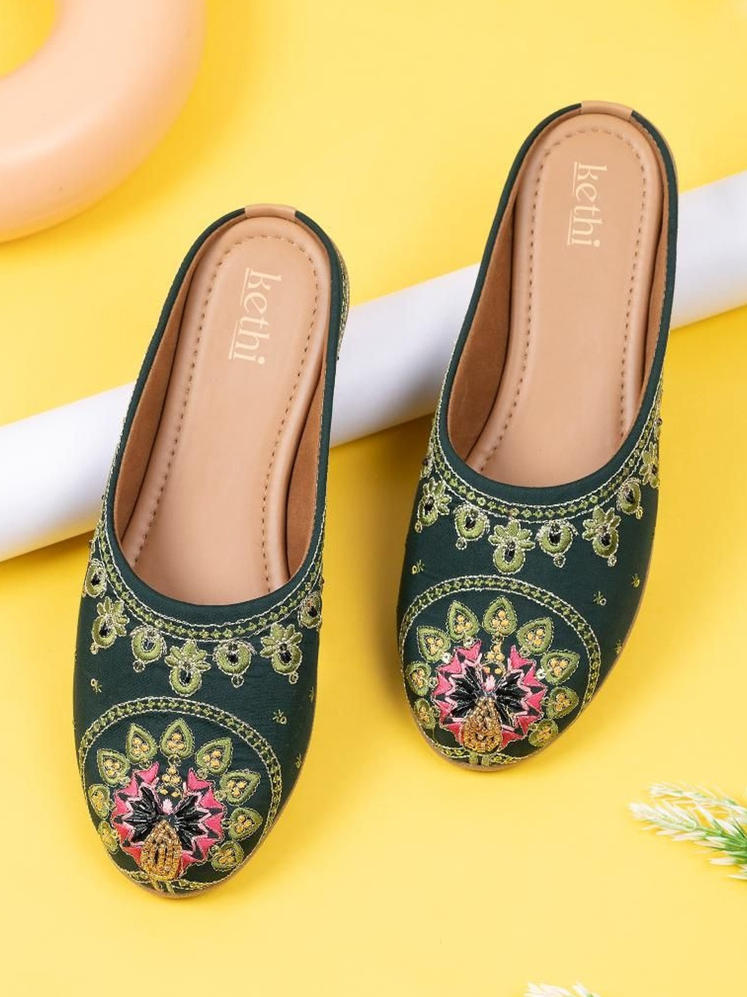 Kethi Fashion Women Embellished Ethnic Mules Flats with Ethnic - Embellished