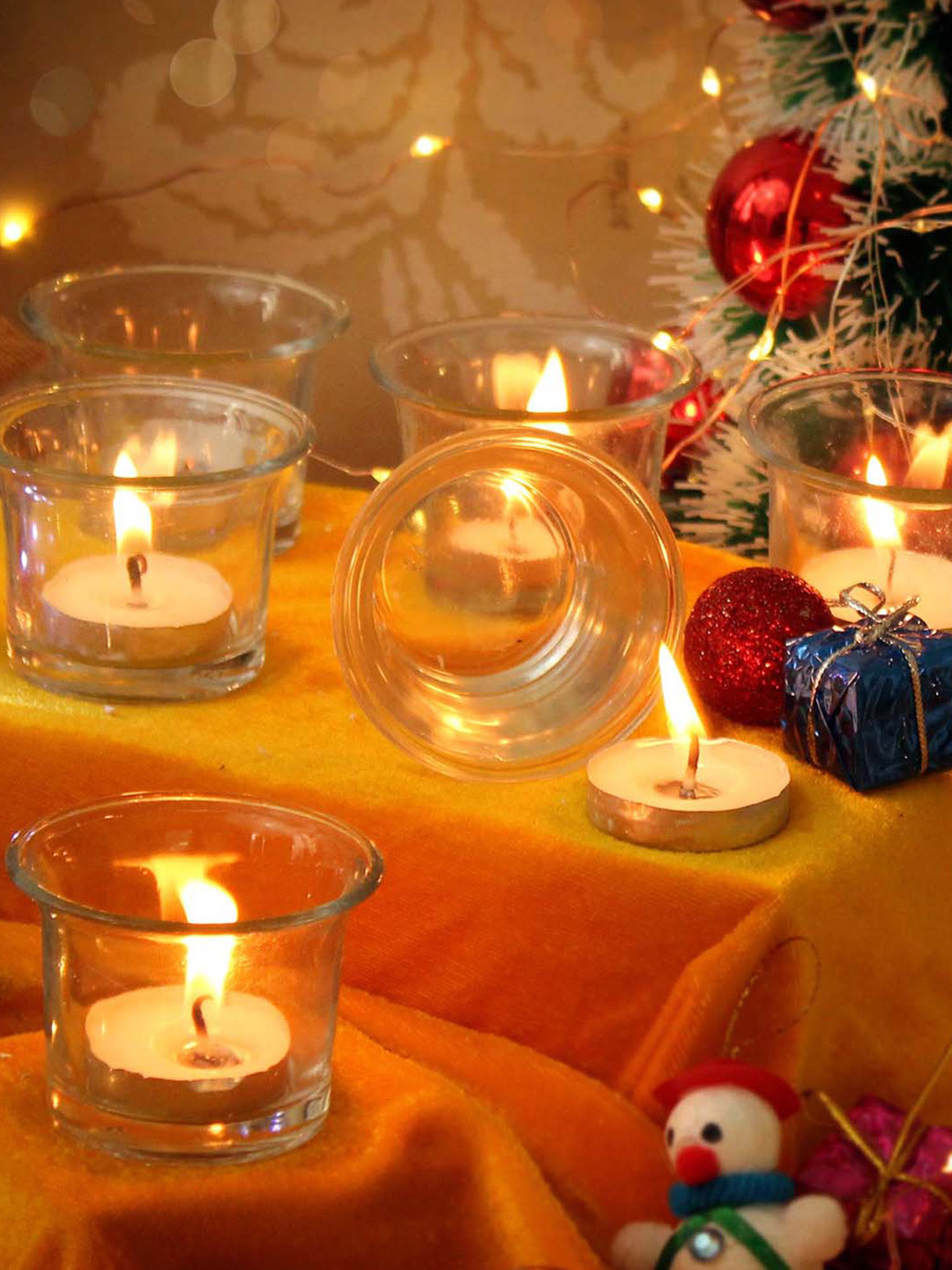 TIED RIBBONS Set Of 6 Transparent Solid Glass Tea Light Holders