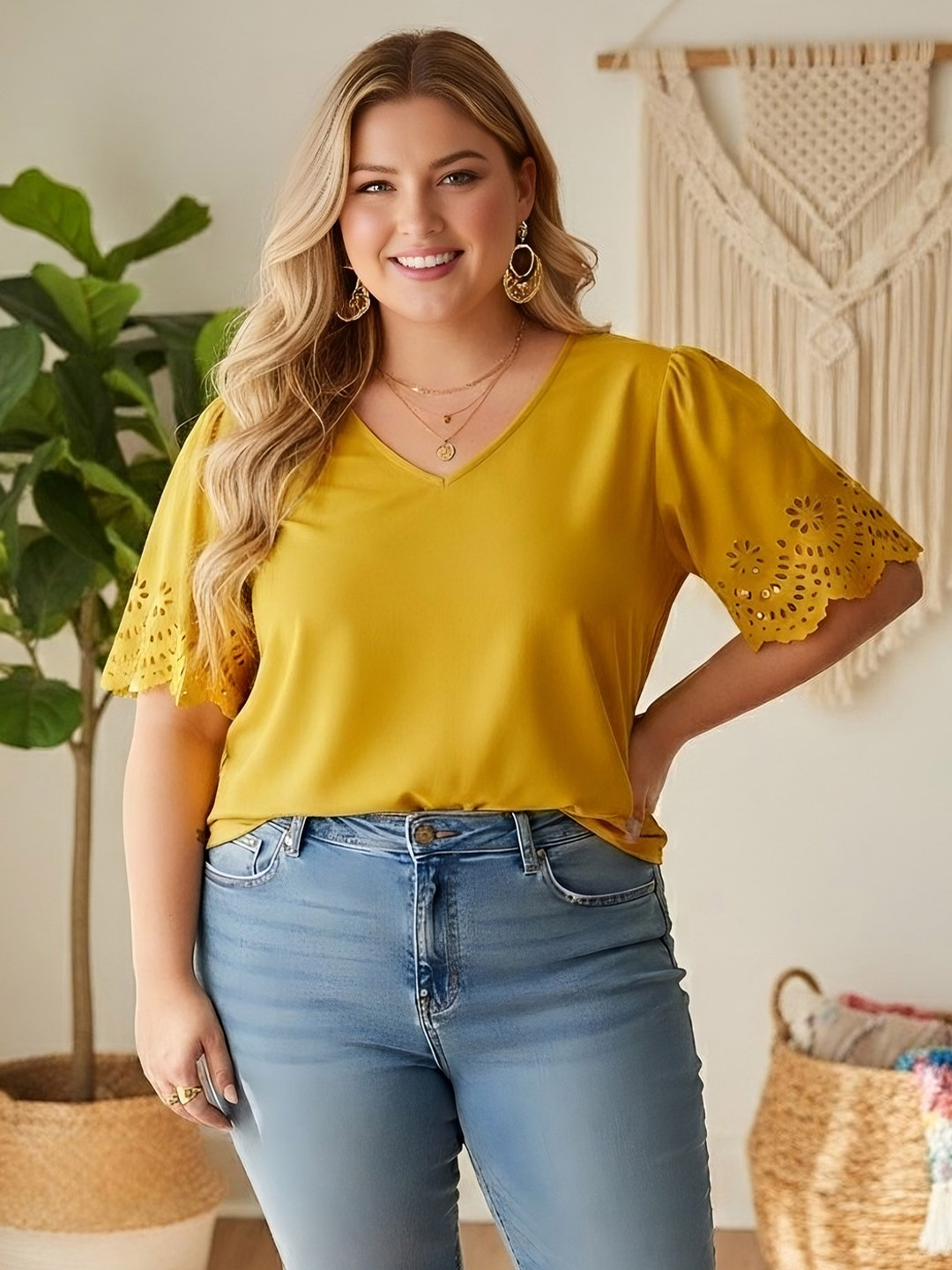 Berrylush Curve Plus Size Yellow V-Neck Cut Out Top
