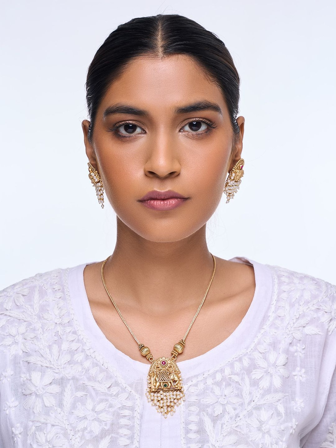 CAO Jewellery Women Brass Antique Sleek Elephant Necklace and Earrings Jewellery Set