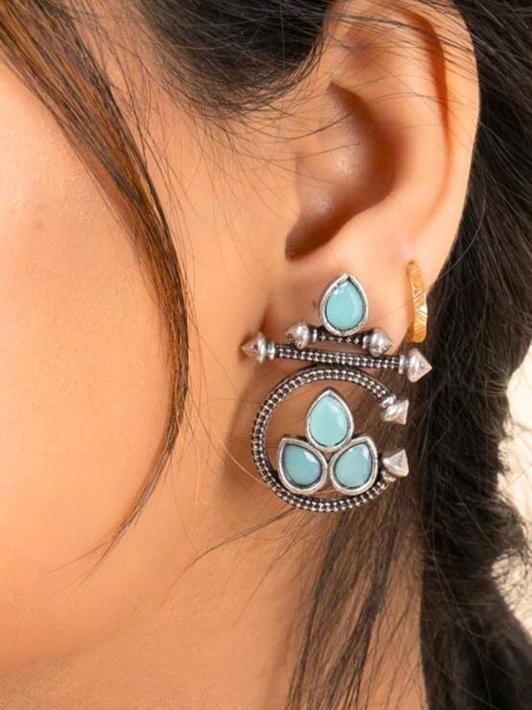 Tipsy closet Geometric Drop Earrings