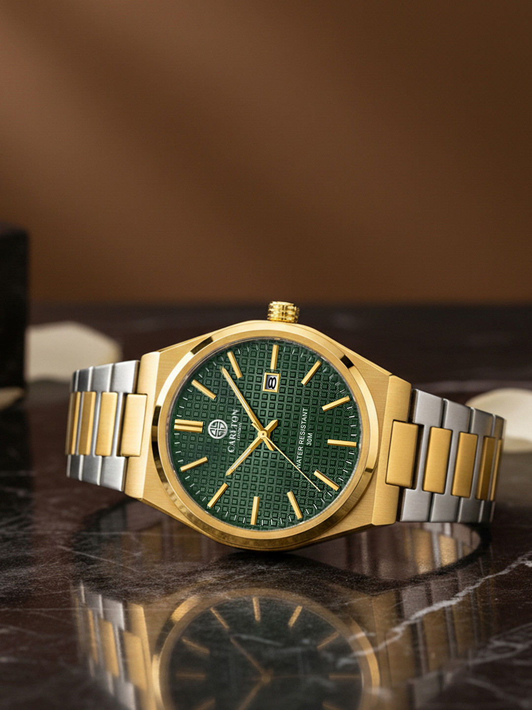 Carlton London Alfred Men Round Dial & Stainless Steel Straps Analogue Watch CLMWT-02