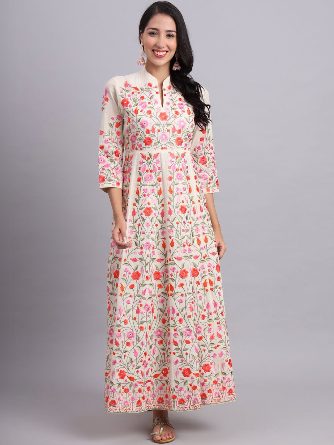 Taaraka creations Women Floral Embroidered Sequinned Floral Anarkali Kurta