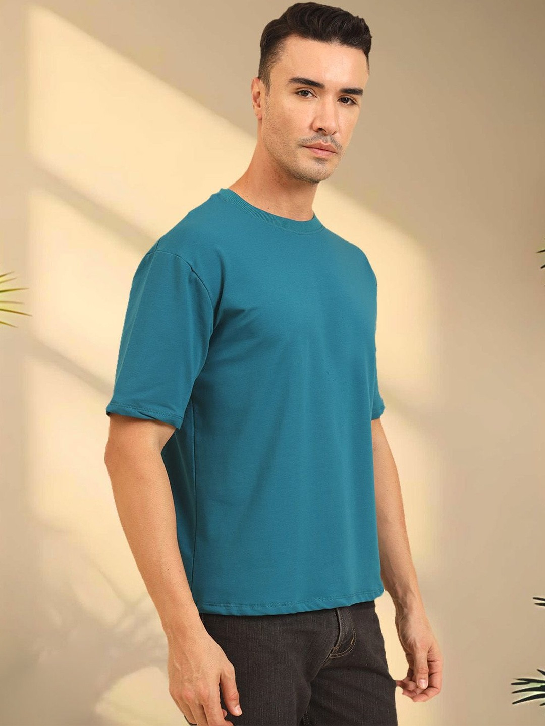 UNIQSOME Men Drop-Shoulder Sleeves T-shirt
