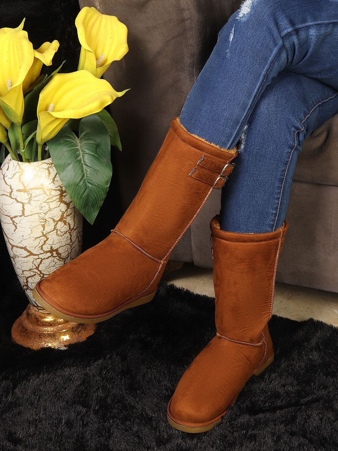 Carlton London Women Round Toe Mid-Top Flatform Heel Ankle Winter Boots