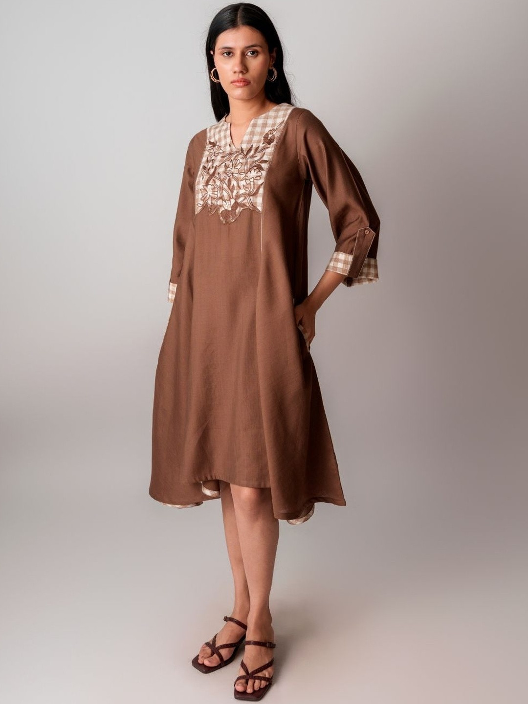 Truly Sma Floral Embroidered A-Line Dress