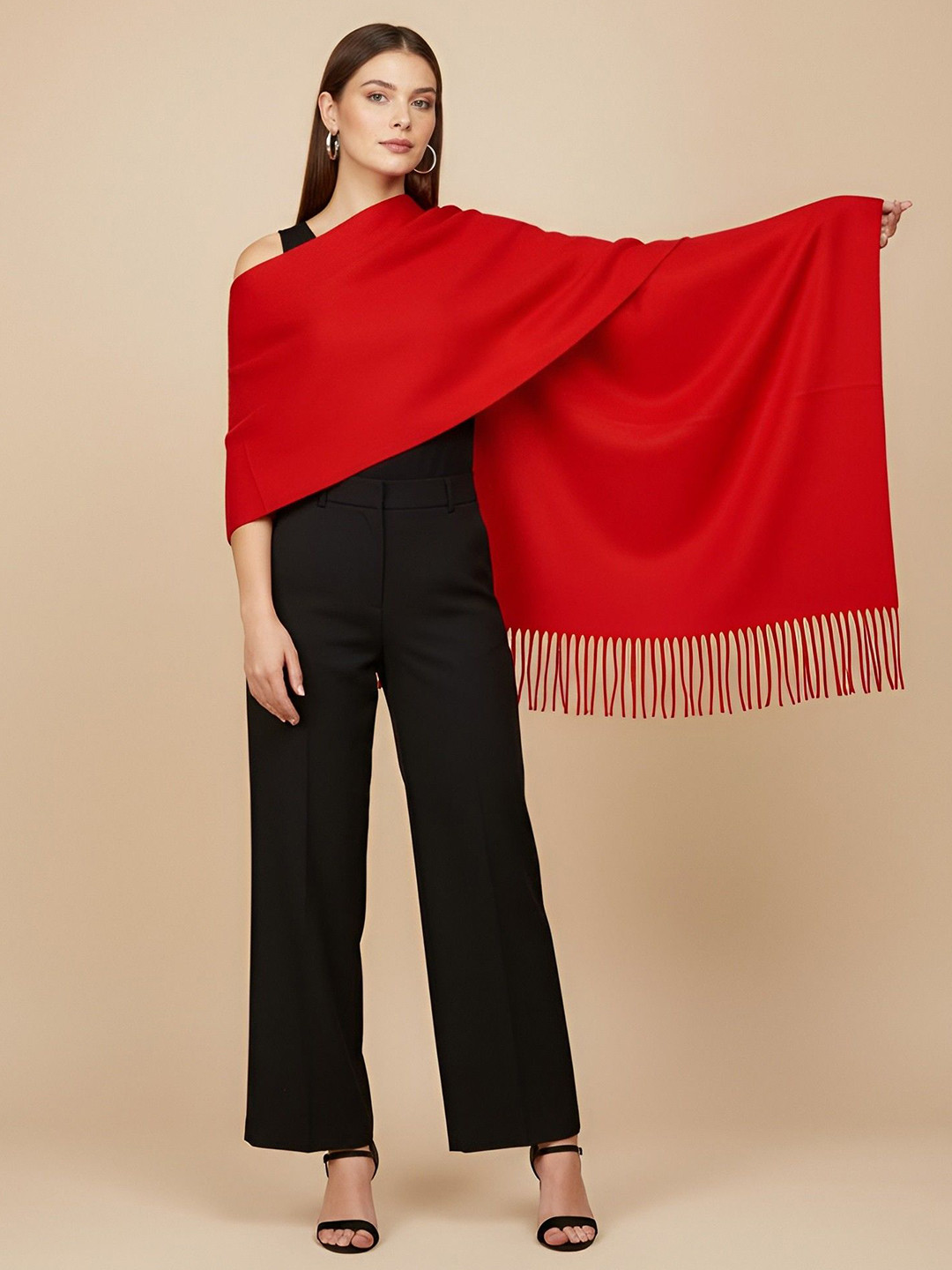 MUFFLY Women Stole With Fringe Detailing