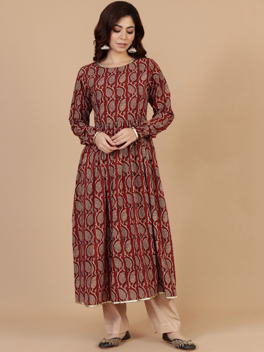 TJORI Women Paisley Mirror Work Anarkali Kurta