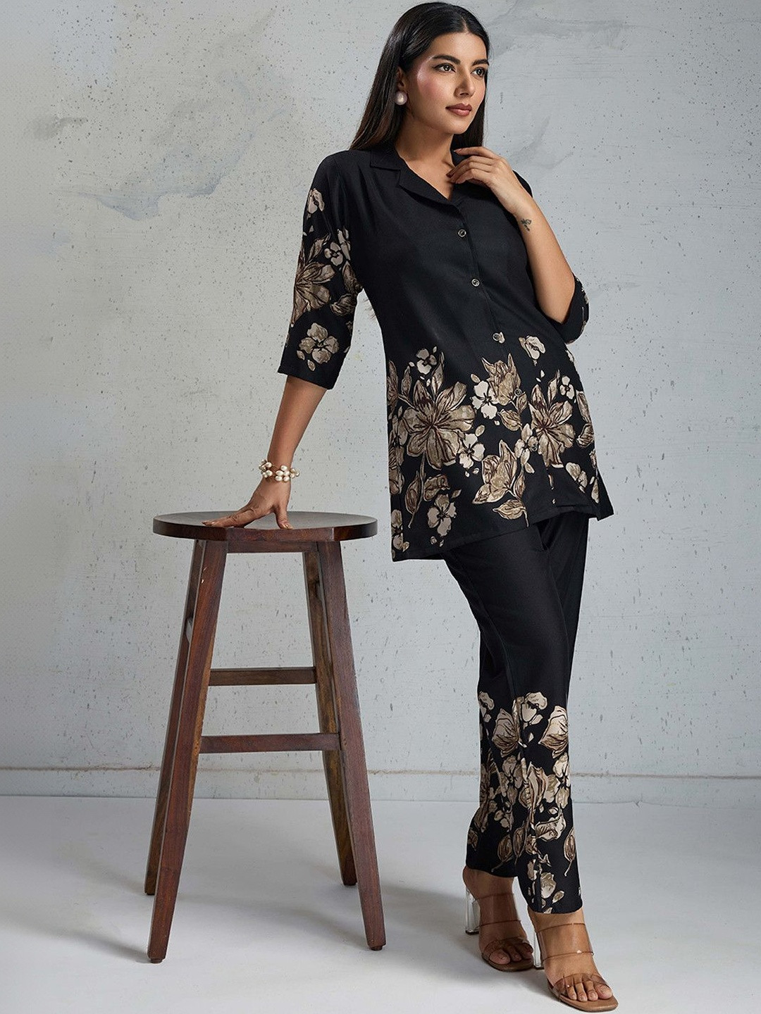 Saturn Creation Women Floral Printed Regular Pure Cotton Top with Trousers