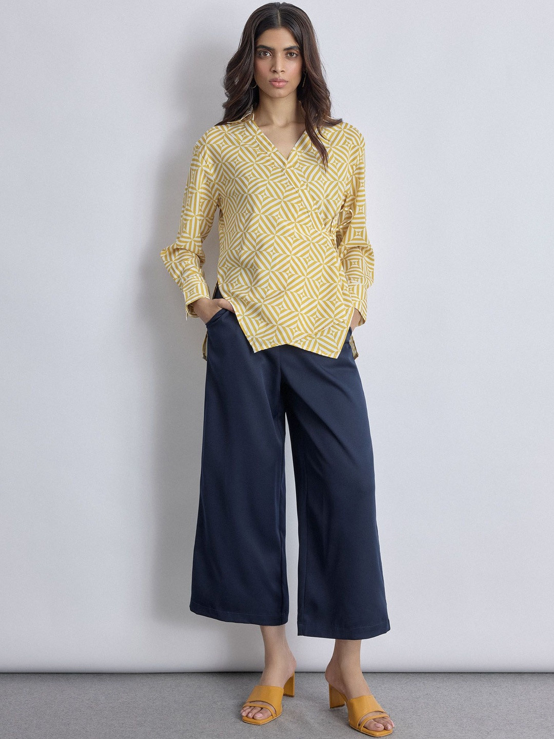 The Label Life Print Wrap Top