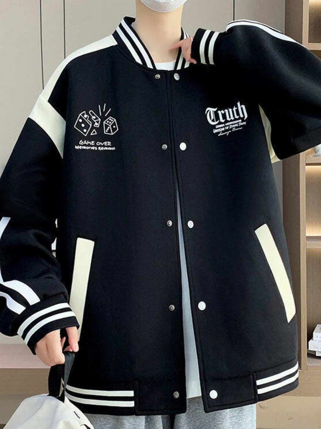 KPOP Men Colourblocked Varsity Jacket with Embroidered