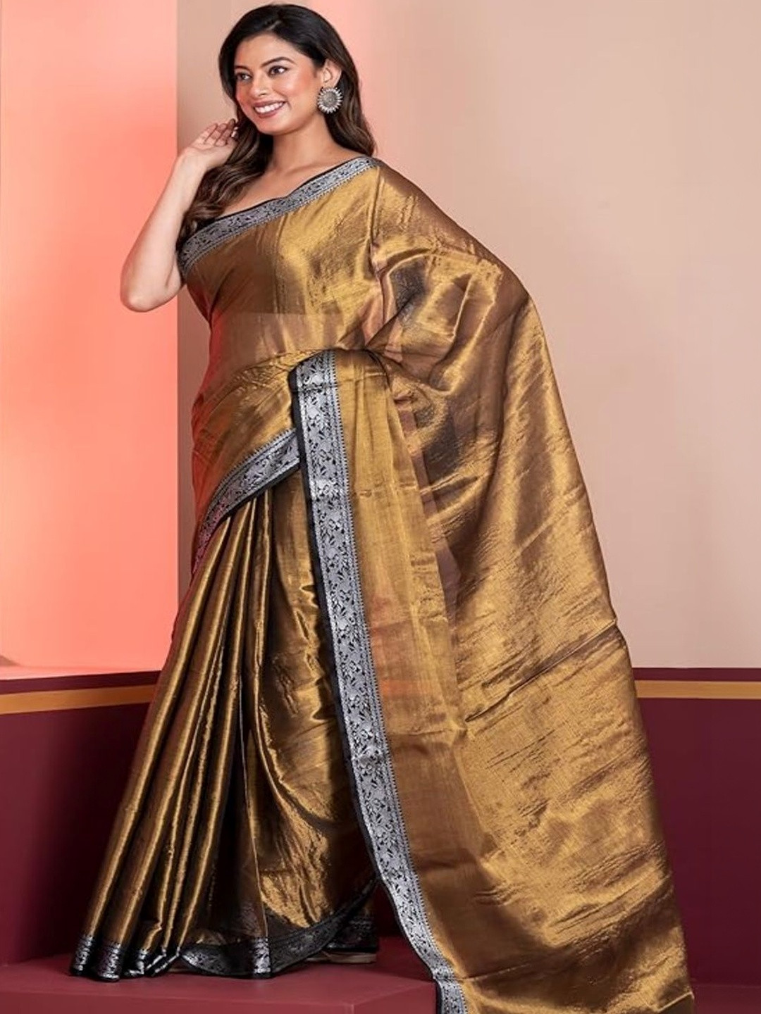 Skya Sia Woven Design Zari Pure Cotton Handloom Saree