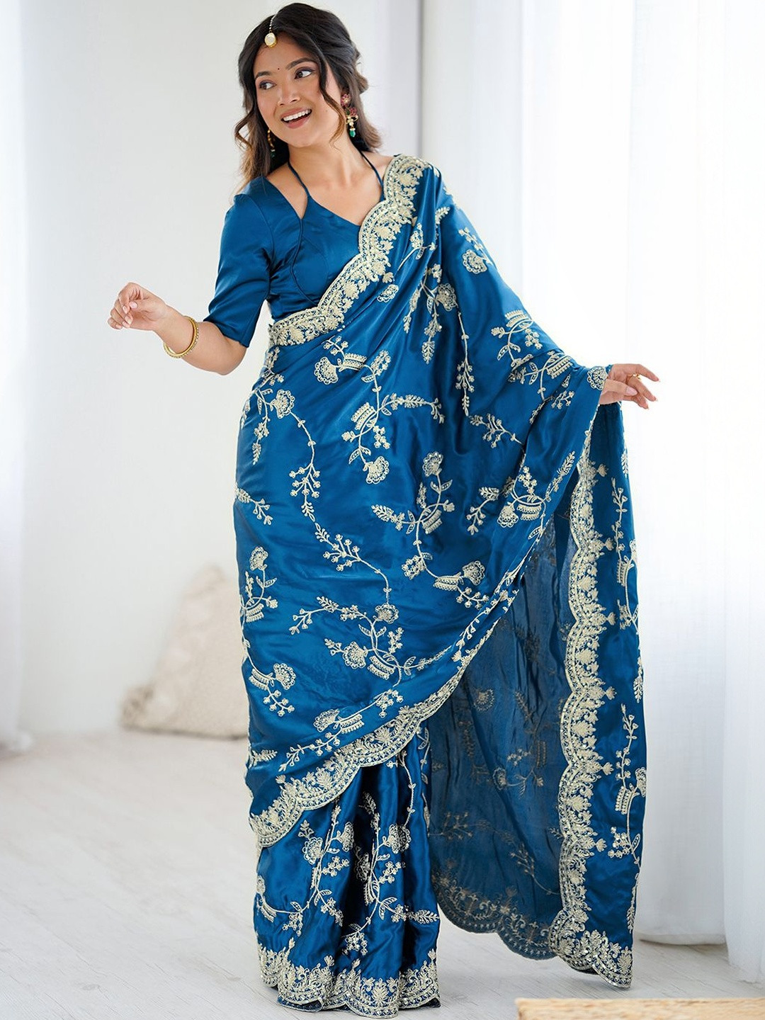 Satrani Floral Embroidered Satin Heavy Work Saree