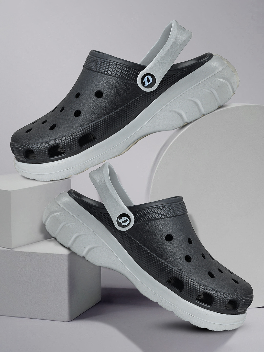 DOCTOR EXTRA SOFT Men Colorblock Ultra Soft Breathable Clogs