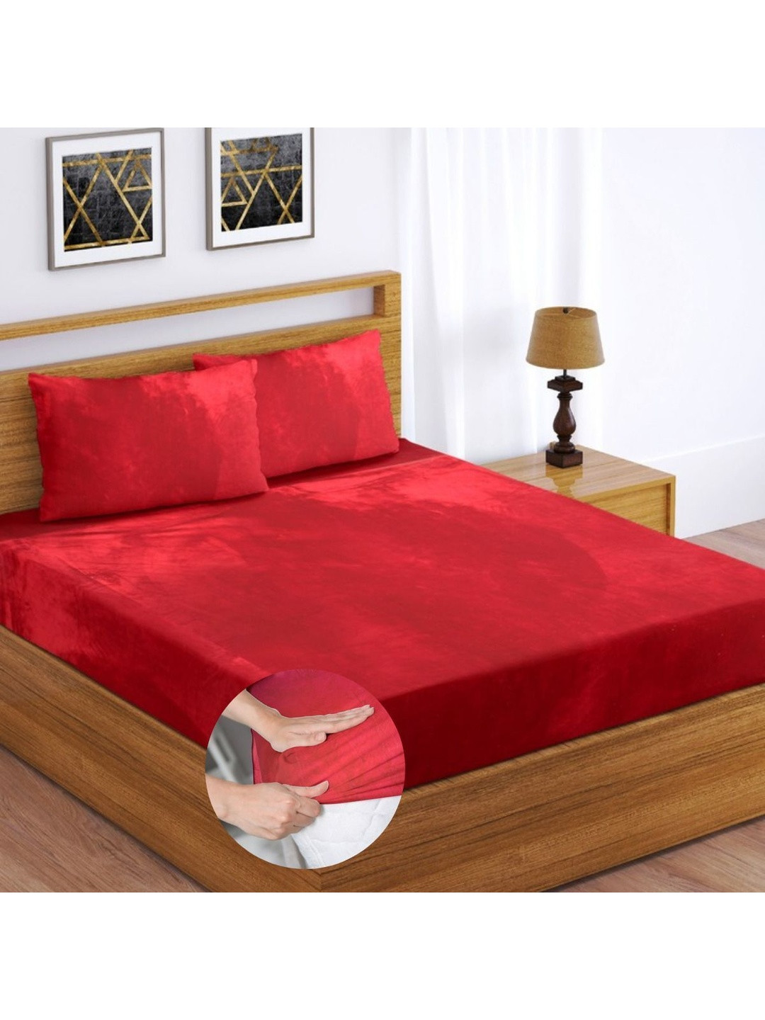 HIDECOR Red 350 TC Bedsheet with 2 Pillow Covers