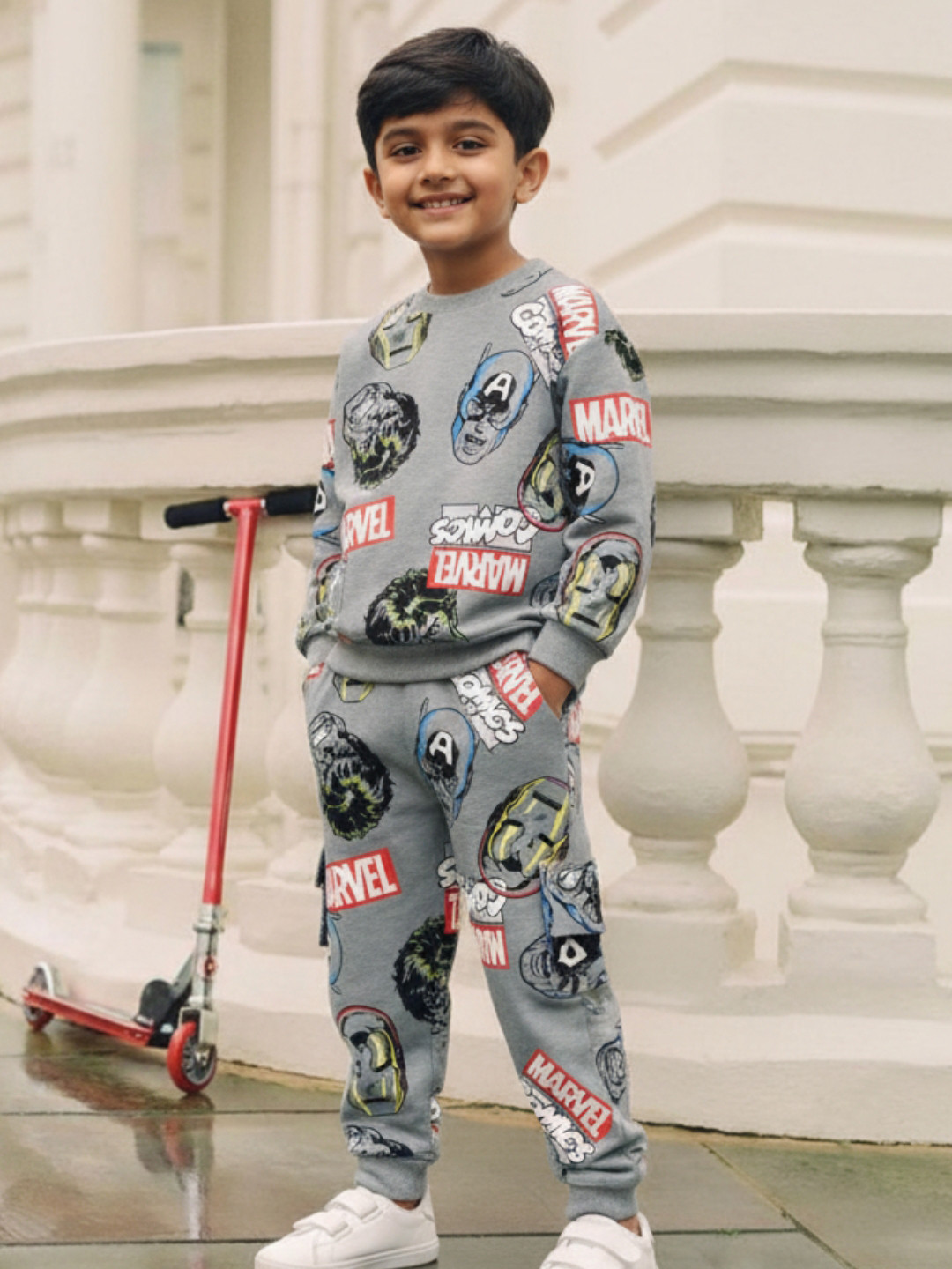 Nap Chief Kids Marvel Legend Printed Pure Cotton Sweatshirt With Joggers