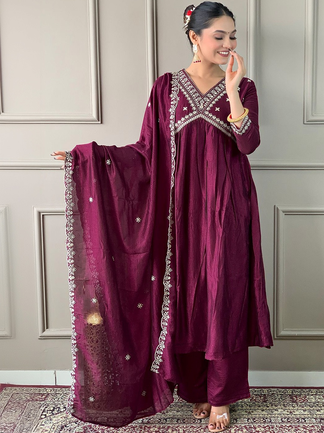 SDK FASHION Ethnic Motifs Embroidered Empire Thread Work Kurta with Palazzos & Dupatta