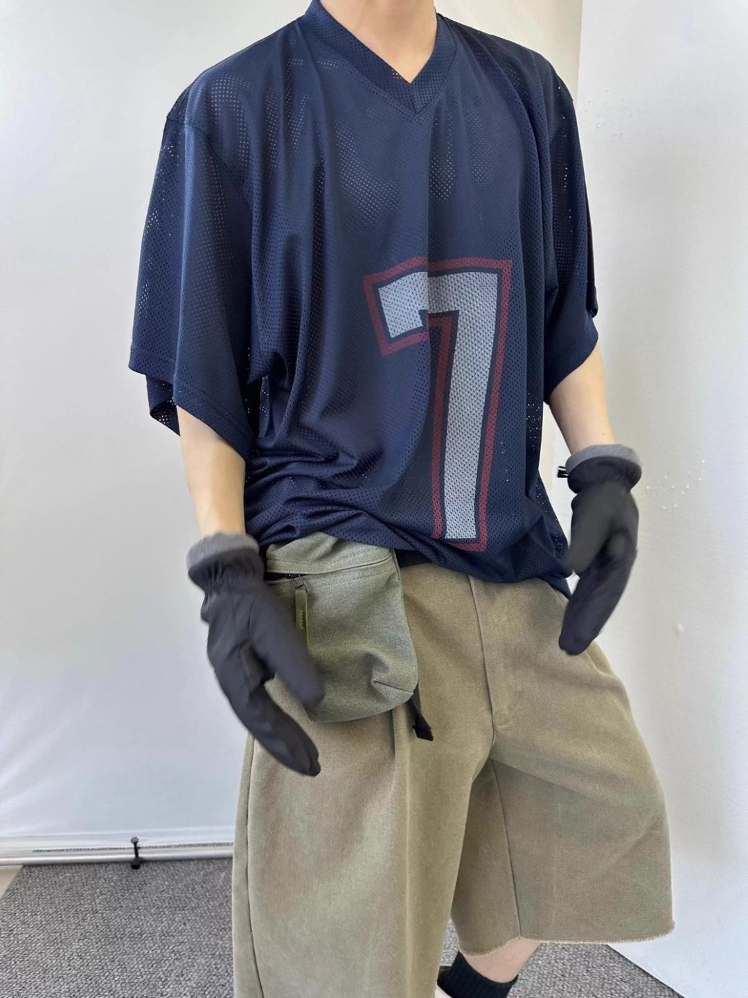 KPOP Men Sports Printed V-Neck Extended Sleeves T-shirt