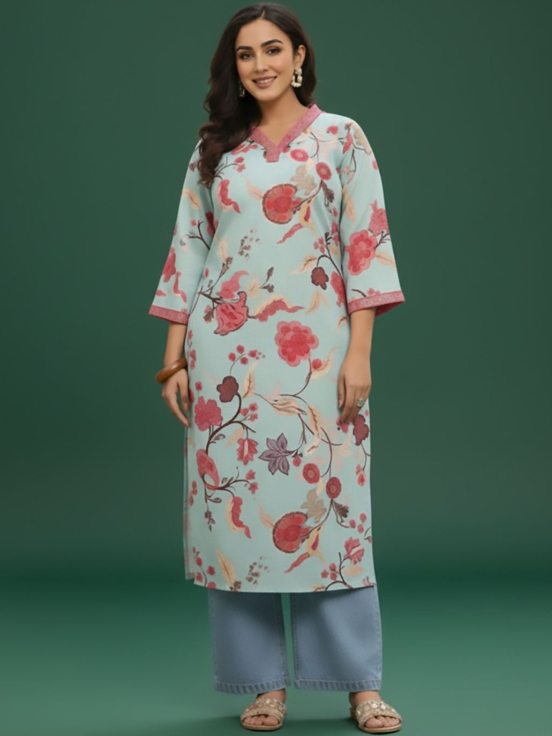 Varanga Women Floral Printed Bell Sleeves Sequinned Floral Kurta