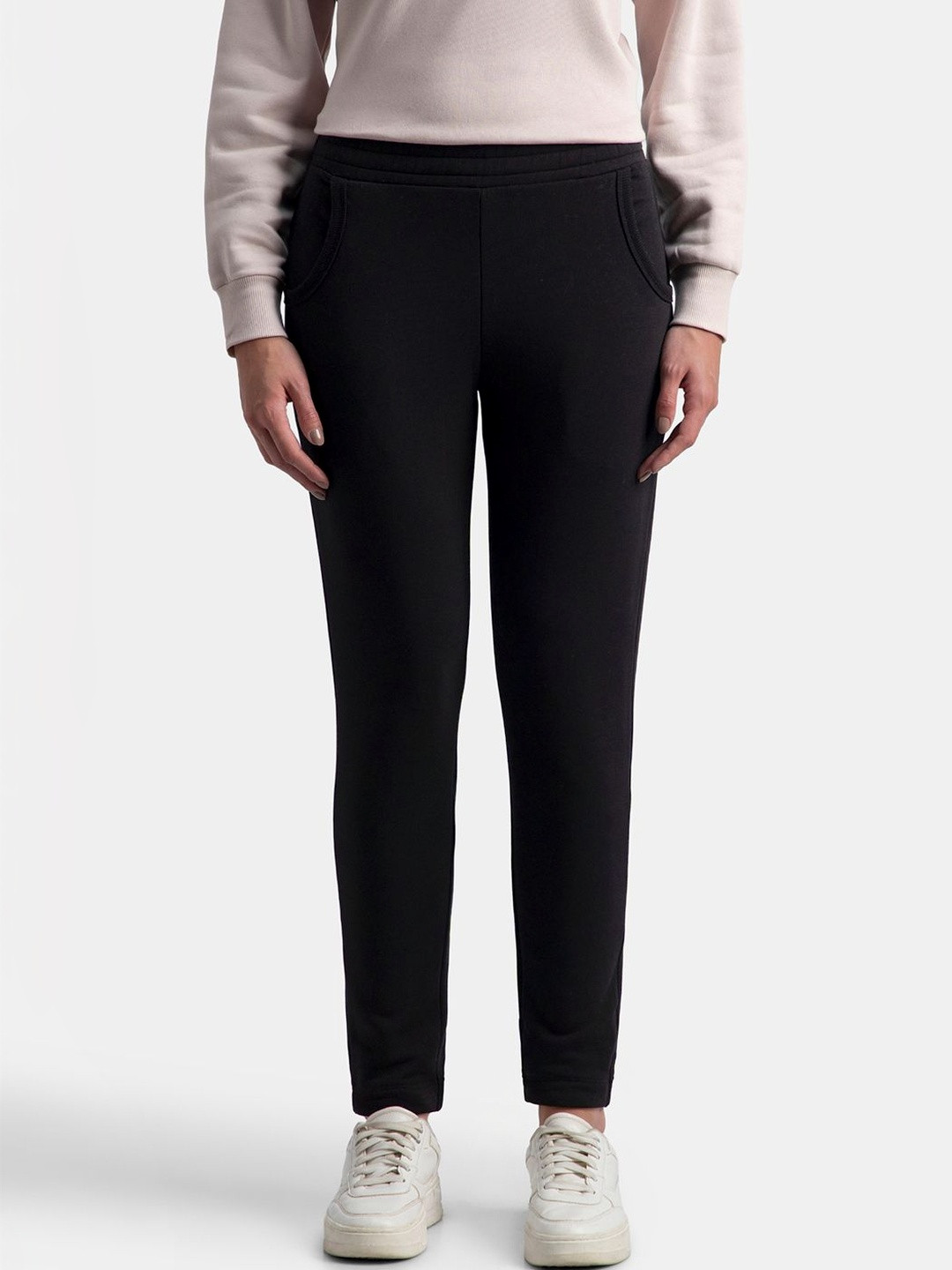 Jockey Super Combed Cotton Fleece Fabric Regular Fit Joggers with StayWarm Technology-U119