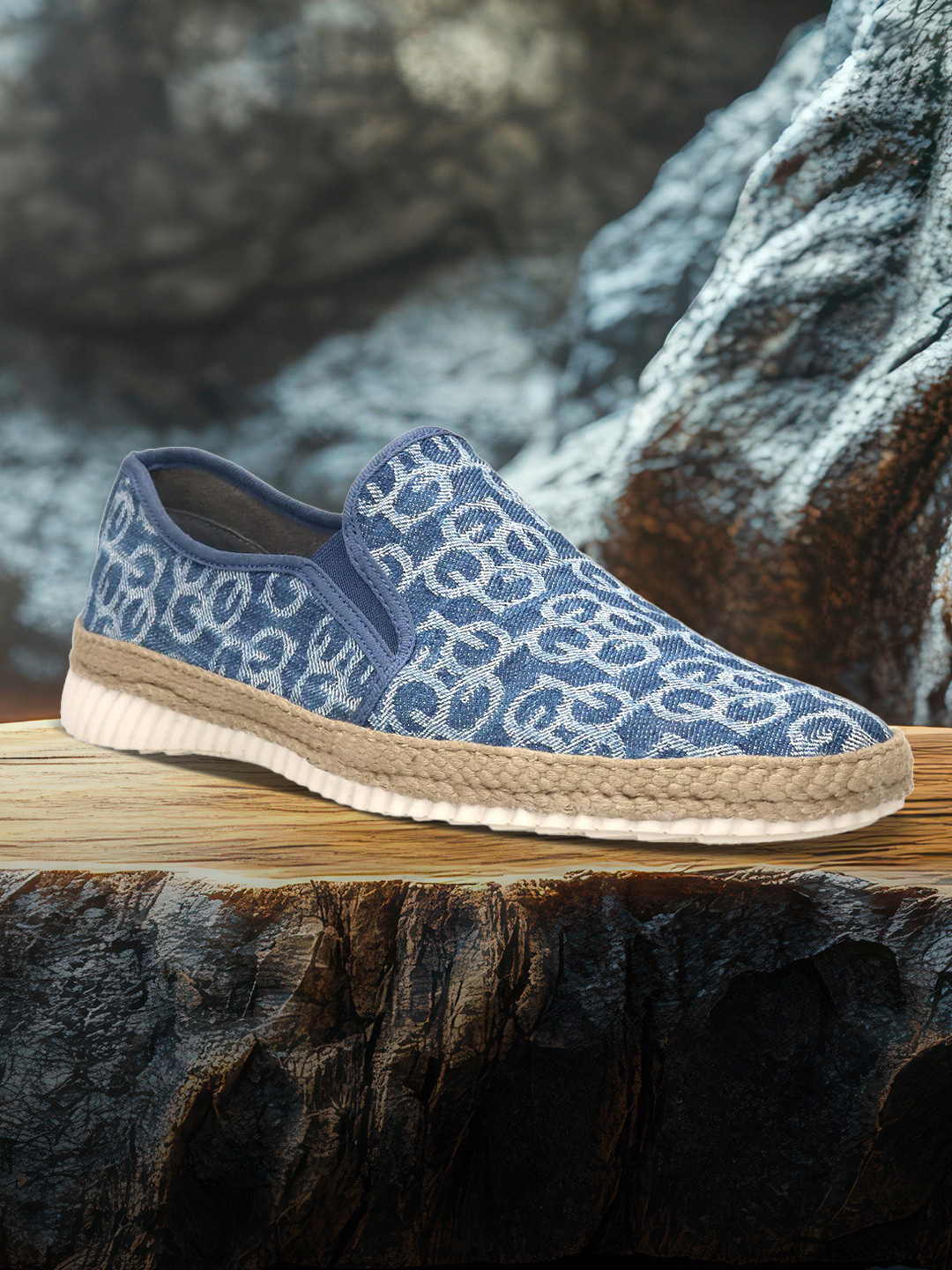 Bugatti Colville Men Printed Round Toe Textile Loafers