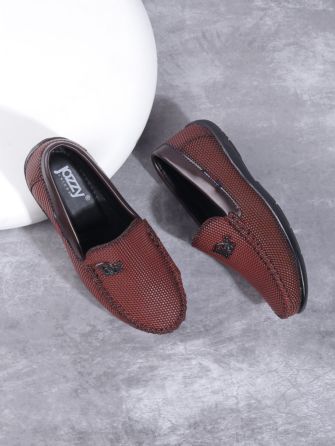 SHOESFORJUNIORS Boys Textured Loafers