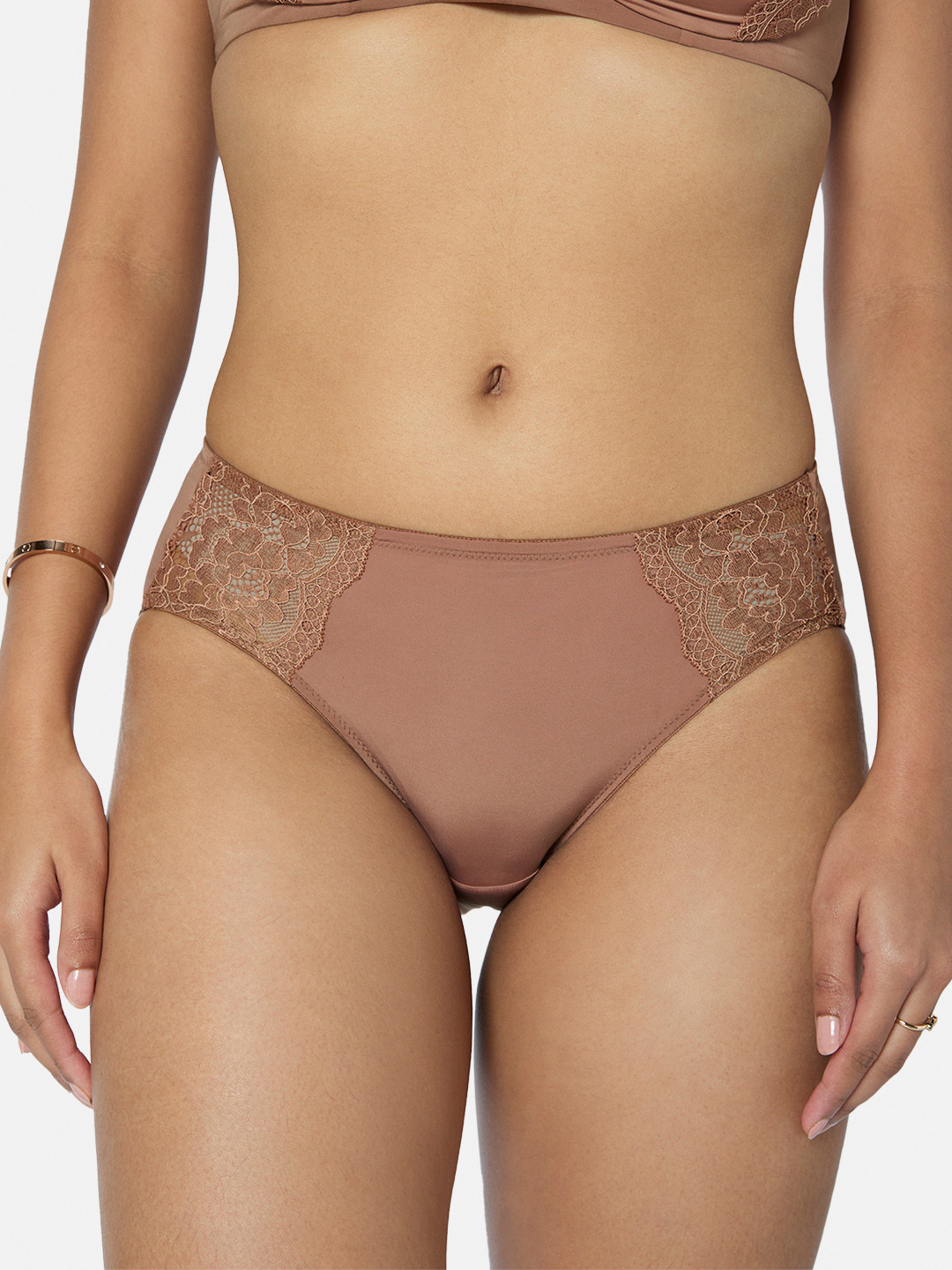 Triumph Sweet Line Smooth Medium Coverage Brief with Floral Lace Design