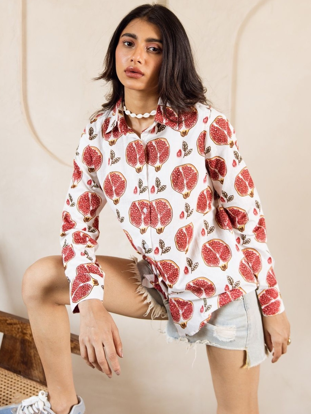 HUKUM Women Relaxed Floral Printed Casual Shirt