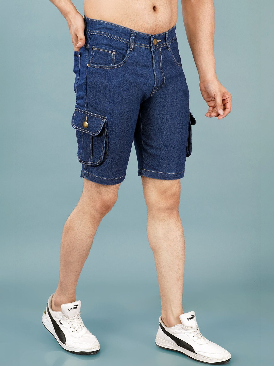NIVASU Men Solid Washed Mid-Rise Denim Cargo Shorts
