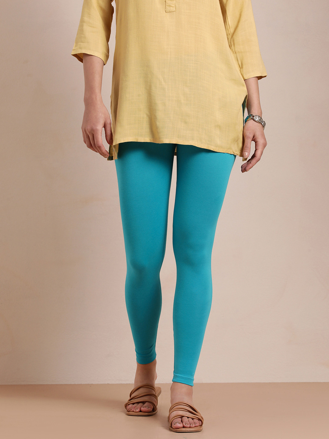 TWIN BIRDS Women Blue Solid Ankle-Length Tailored Cut Leggings