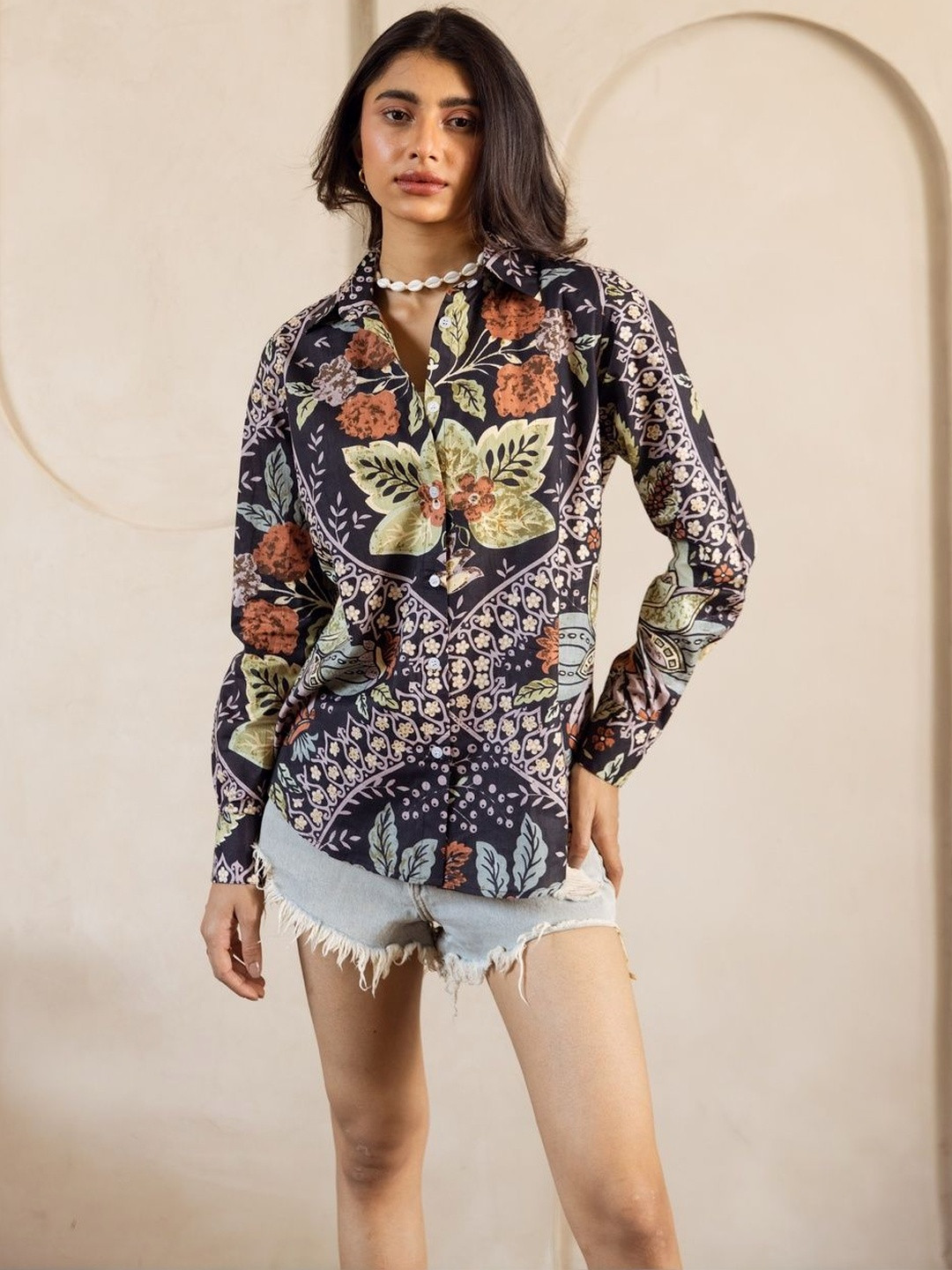 HUKUM Women Relaxed Floral Printed Casual Shirt