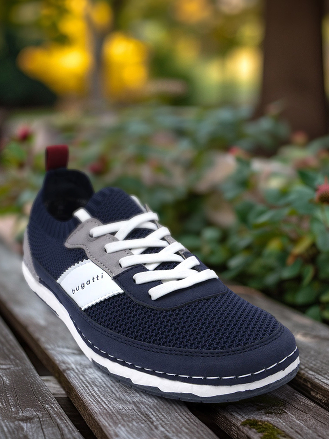 Bugatti Vanadium Men Textured Lace Up Sneakers