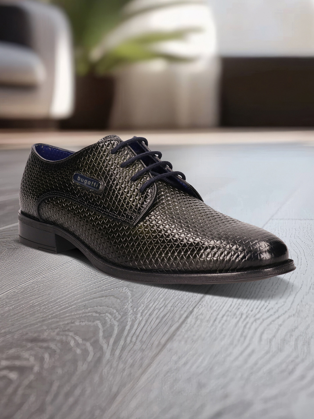 Bugatti Zavinio Men Textured Leather Formal Derbys