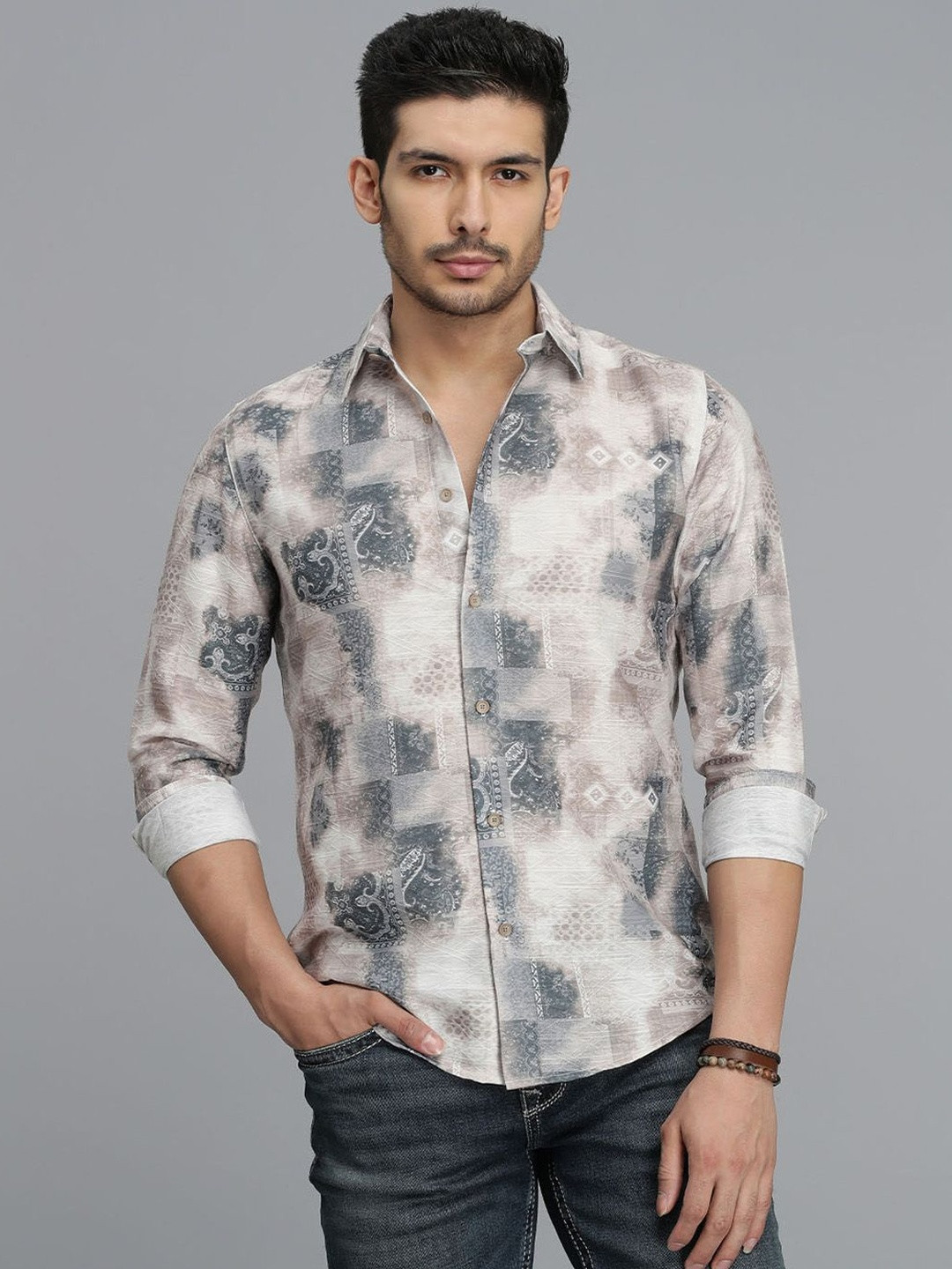 Rookies Men Printed Casual Shirt