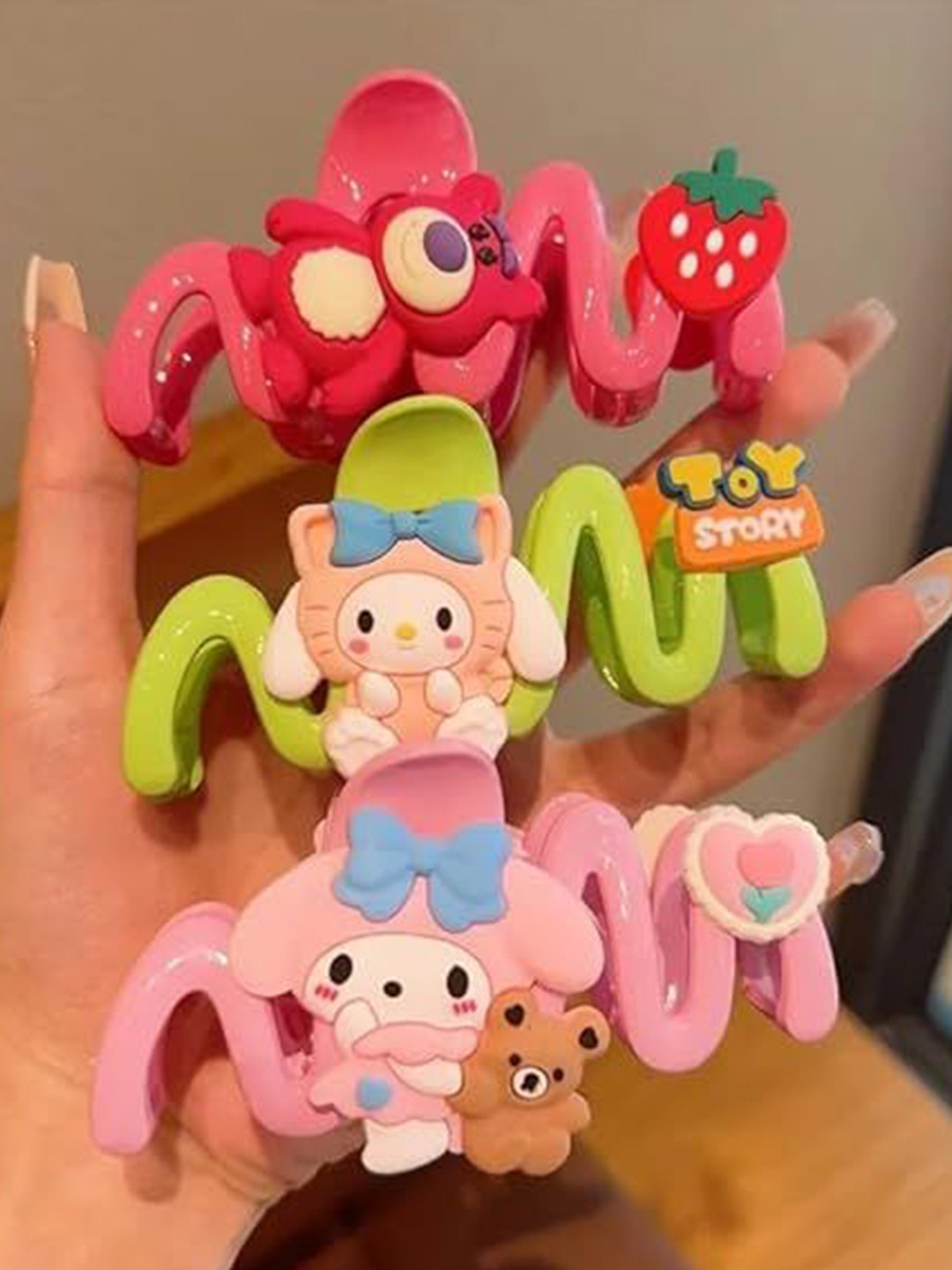 PUCHKOO Girls Cartoon Figure Claw Clip Hair Accessory