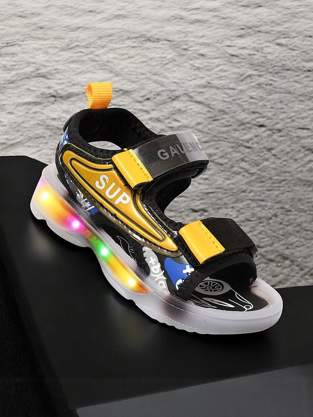 MAIMNE Kids Velcro Sandals