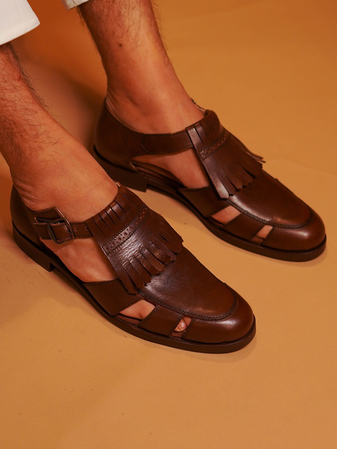 dmodot Men Leather Pesha Fronzo Comfort Sandals