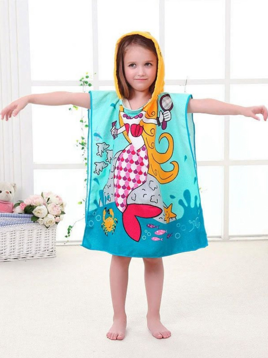 Butterthief Fluorescent Green & Yellow Graphic Printed Cotton 210 GSM Bath Towel