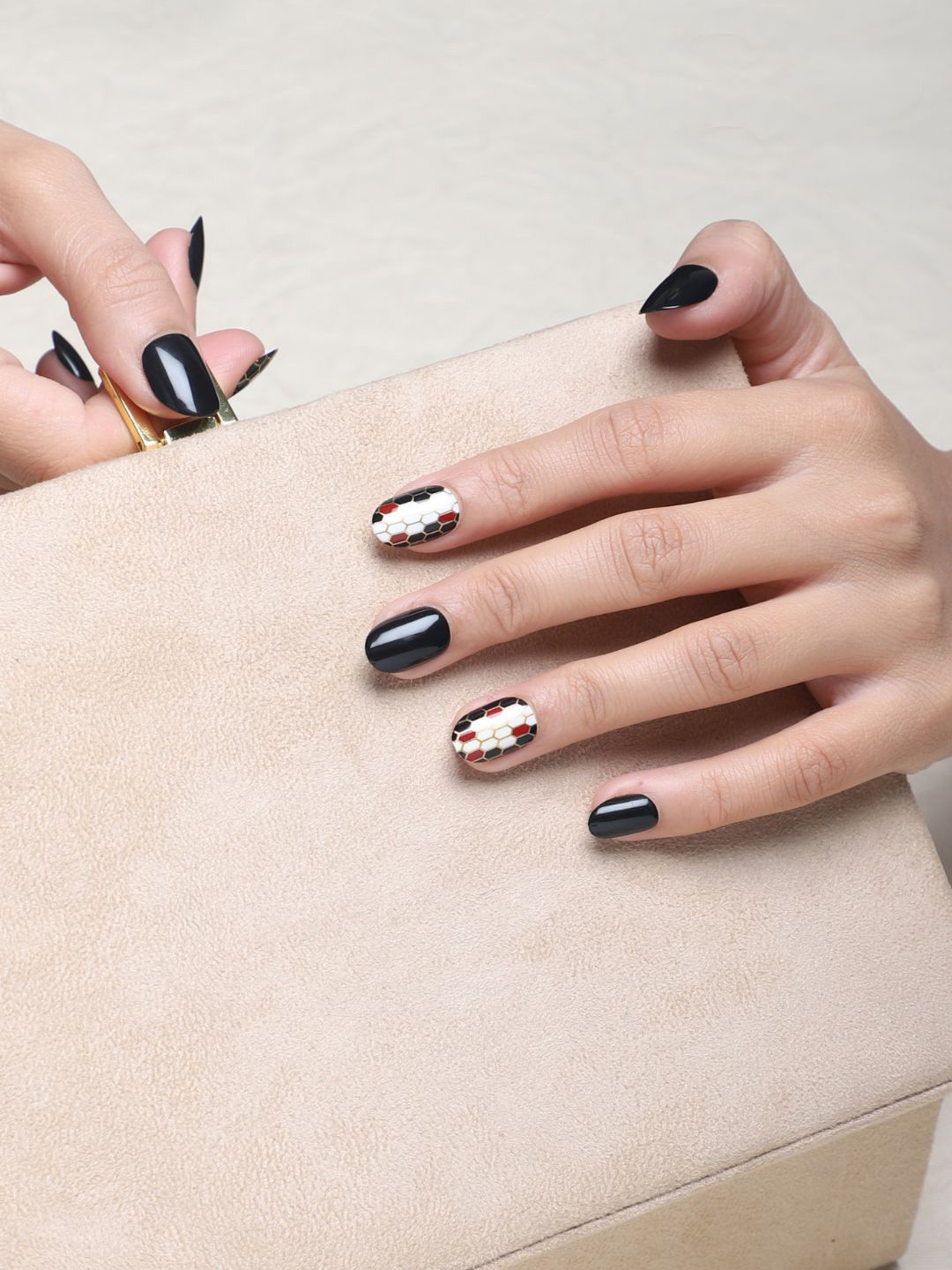 LICK 30Pcs Glossy Pattern Artificial Fake Press On Nails - Light Green & Yellow