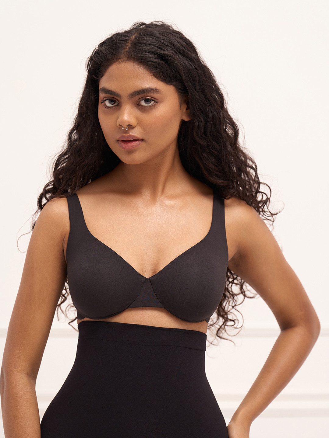 Underneat Women Non Padded Wired Seamless Minimizer Bra