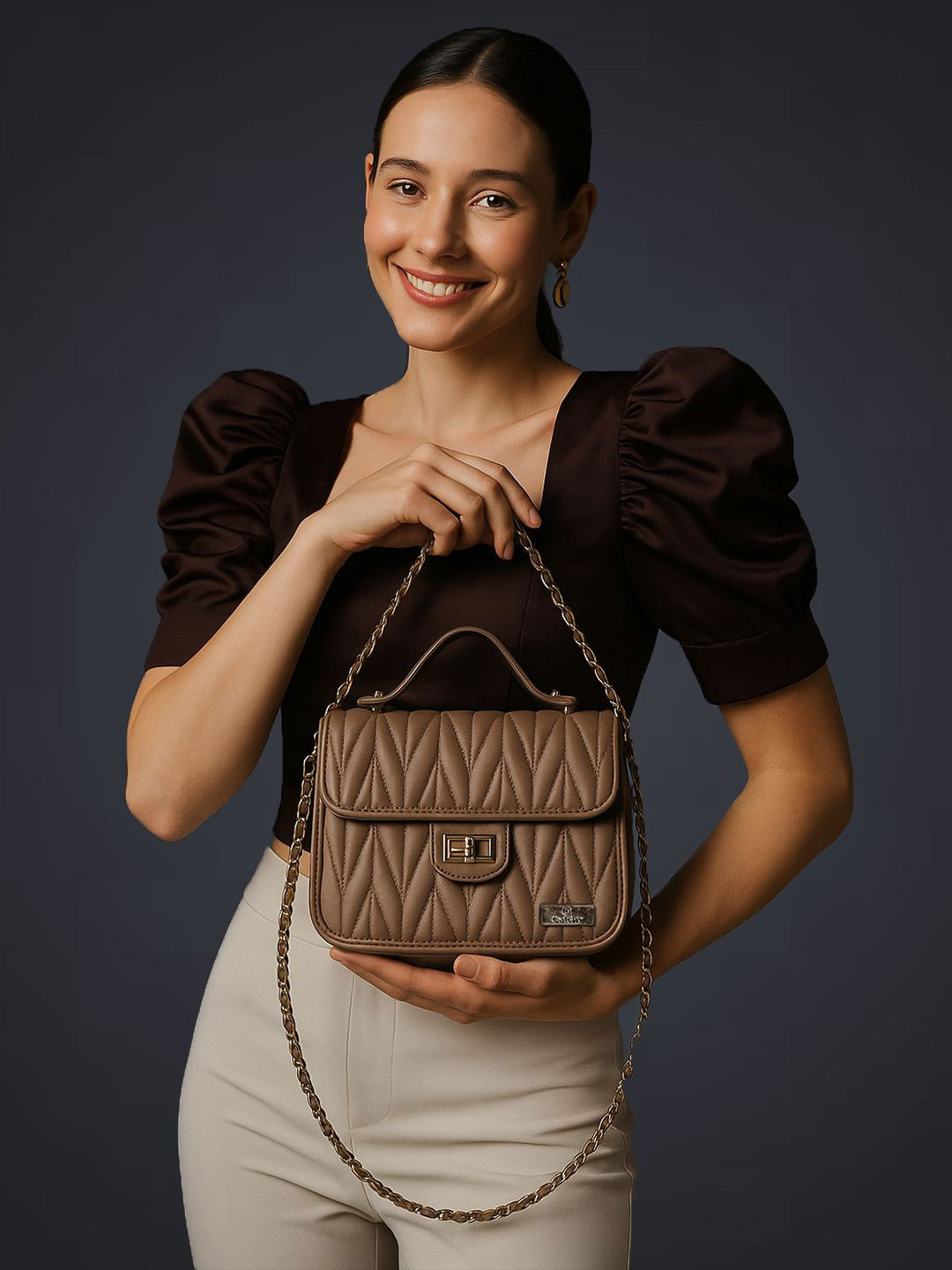 CATCHY Beige Classic Quilted Sling Bag