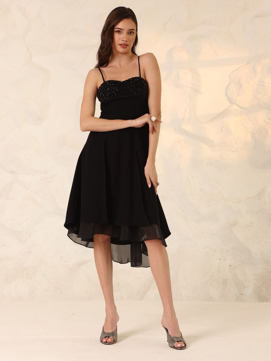 THE BLACK LOVER Solid Sleeveless Sequined A-Line Party Dress